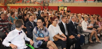 Zabrzmiał pierwszy dzwonek – nowy rok szkolny 2019/2020 na terenie Gminy Piwniczna-Zdrój rozpoczęty!