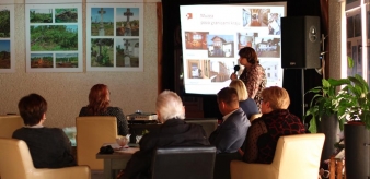 Relacja z wystawy fotograficznej pt. „Prace porządkowe na Polskich cmentarzach na Ukrainie”