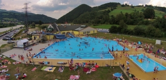 RADWAN&Oacute;W: Zapraszamy na basen wewnętrzny codziennie od godz. 11:00 do godz. 19:00