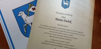 Dostojna Jubilatka Pani Maria Dulak. Sto lat życia. Piwniczna-Zdr&oacute;j, dnia 13.09.2020 r.