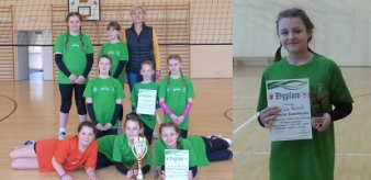 Zawodniczki SP. Nr 1 w Piwnicznej &ndash;Zdroju Mistrzyniami Powiatu w piłce siatkowej w kategorii &bdquo;Czw&oacute;rek&rdquo;