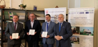 Bezpieczne drogi w Małopolsce - wręczenie nagr&oacute;d. Wyr&oacute;żnienie specjalne dla Miasta Piwniczna-Zdr&oacute;j