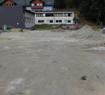 Budowa boiska wielofunkcyjnego w Piwnicznej-Zdroju przy Szkole Podstawowej w Kosarzyskach.