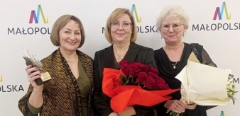 Stowarzyszenie "Nasz Dom" z Piwnicznej-Zdroju otrzymało nagrodę "Kryształy soli" w kategorii: najlepsza małopolska inicjatywa pozarządowa