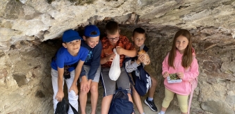 Relacja z p&oacute;łkolonii letniej w SP w Łomnicy-Zdroju z dni 17-27.07.2023 r.