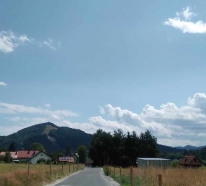 droga za źr&oacute;dełkiem w Głębokiem