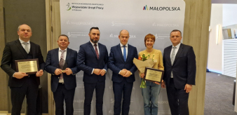 Poznaliśmy laureat&oacute;w Małopolskiej Nagrody Rynku Pracy 2024. Gratulacje dla Piwniczanka Sp&oacute;łdzielnia Pracy oraz Lodziarnia-Cukiernia &bdquo;Magdalenka" 