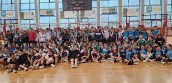 WYNIKI! Sprawozdanie z turnieju mini piłki siatkowej pt. "Puchar ferii" pod patronatem Burmistrza Piwnicznej-Zdrój