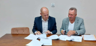 Umowa podpisana! Nowe boisko w Głębokiem jeszcze w tym roku!