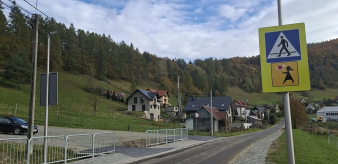 Nowy chodnik w Zubrzyku zwiększa bezpieczeństwo pieszych