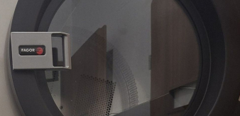 Nowy sprzęt pralniczo–suszący dla strażaków z Gminy Piwniczna–Zdrój